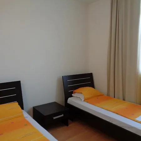 I4 In Sunset 2 Апартаменты *